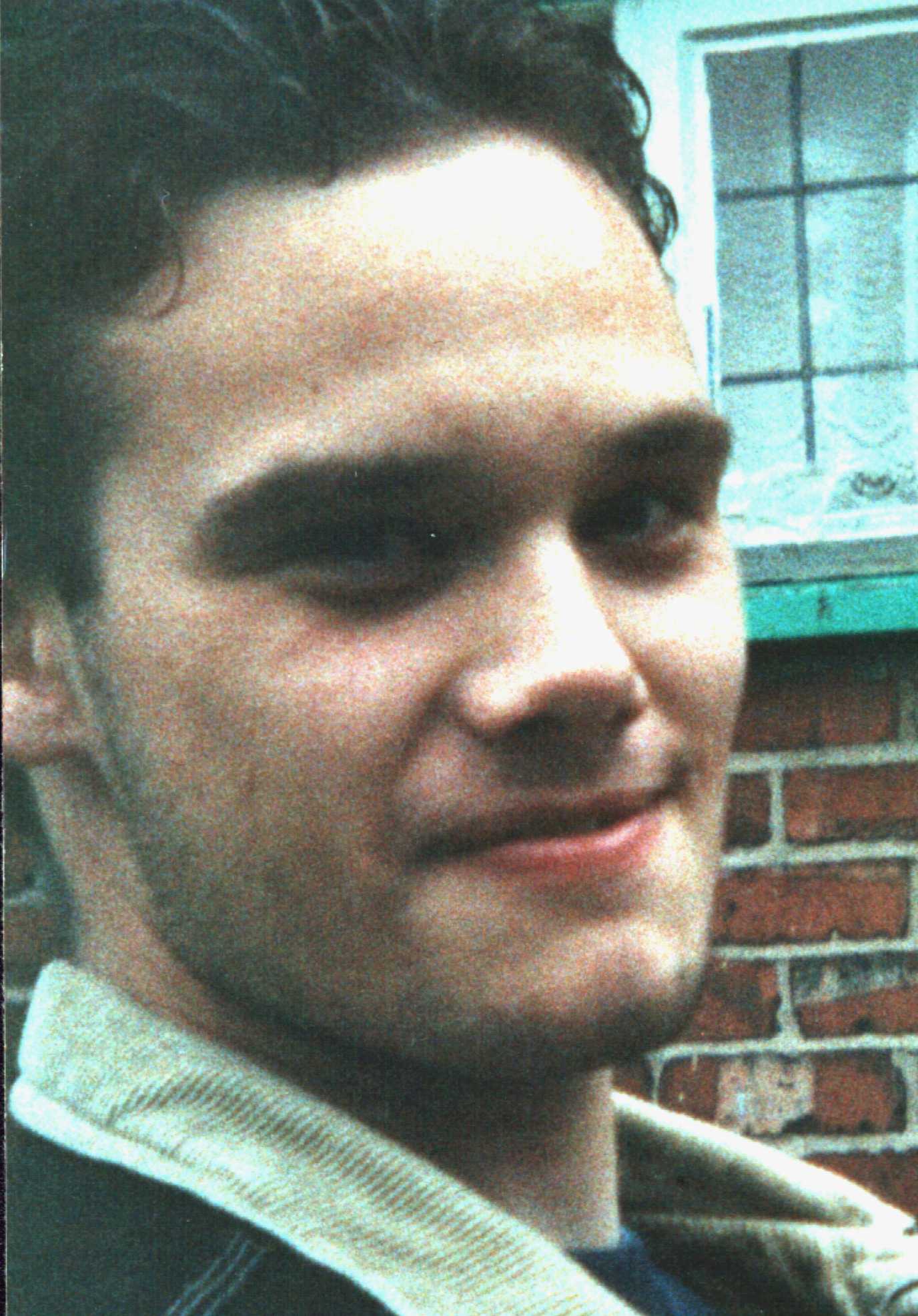 Lee.jpg (230619 bytes)